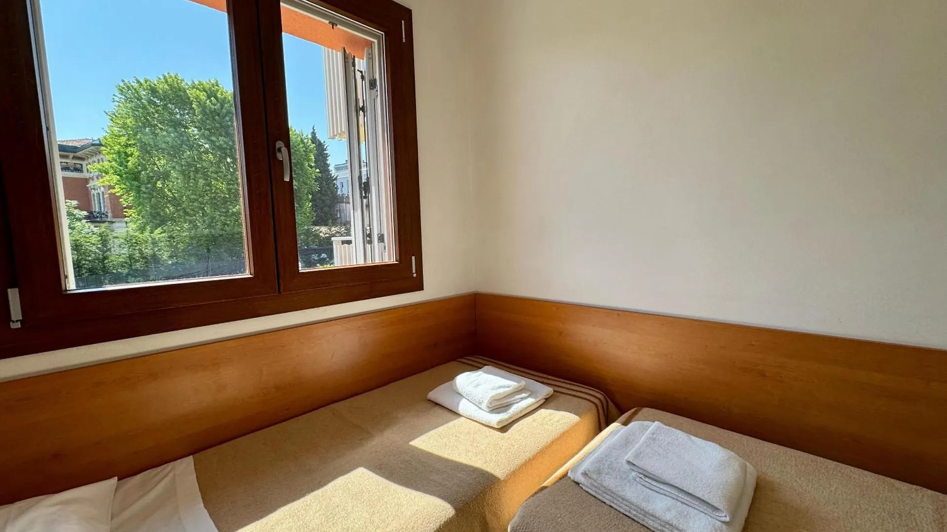 Easy Apartments Peschiera Peschiera del Garda