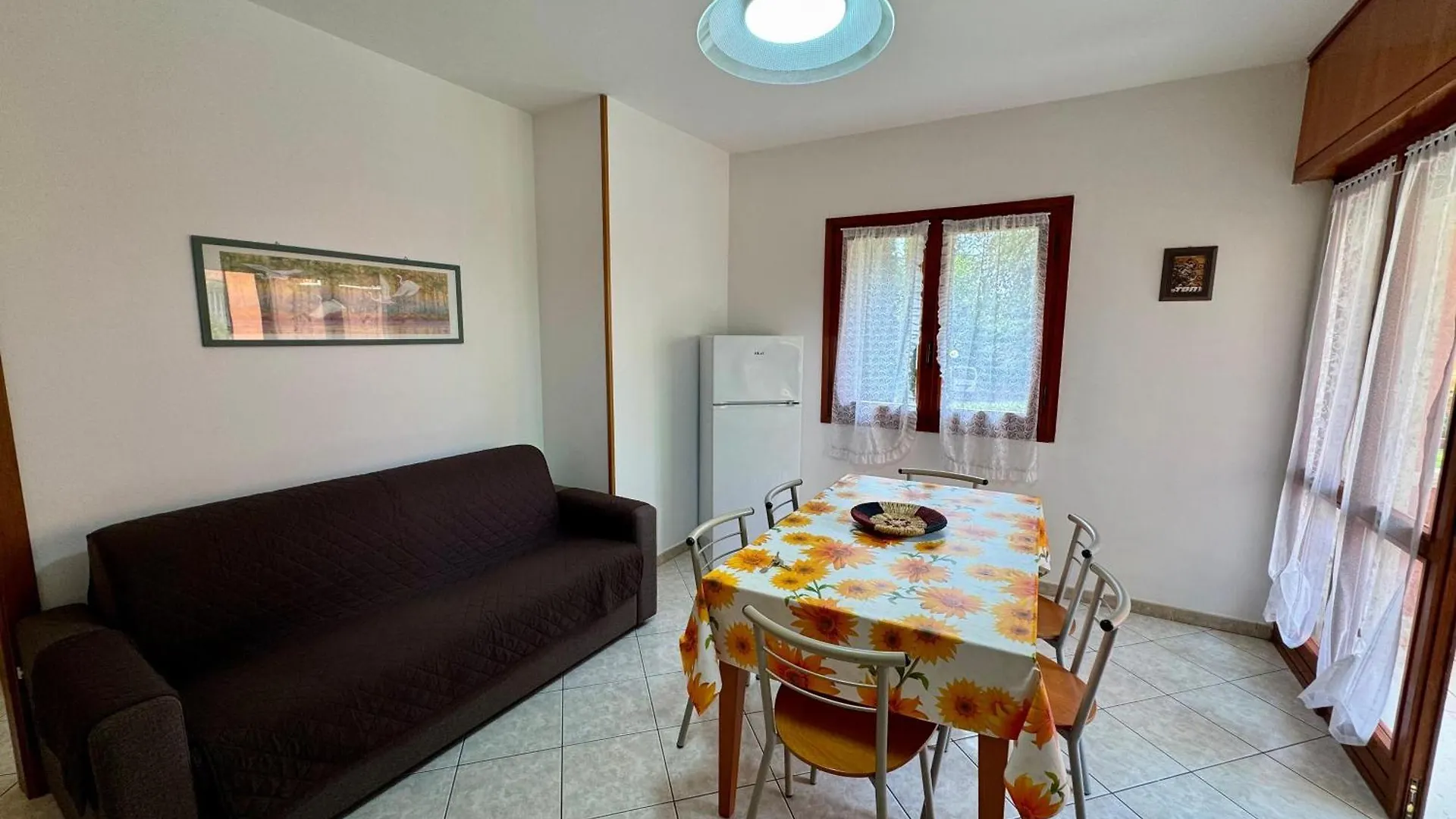 Easy Apartments Peschiera Peschiera del Garda 0*,  Italien