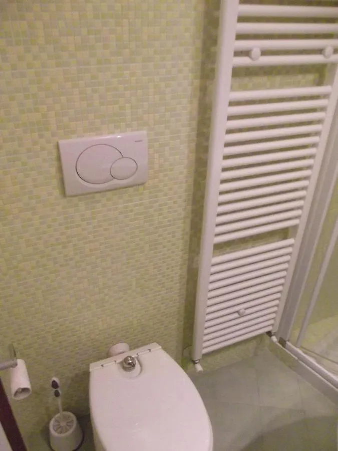 Easy Apartments Peschiera Peschiera del Garda Italia