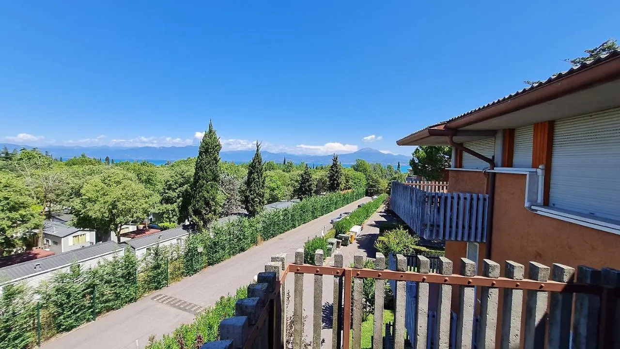 Easy Apartments Peschiera Peschiera del Garda 0*,  Italien