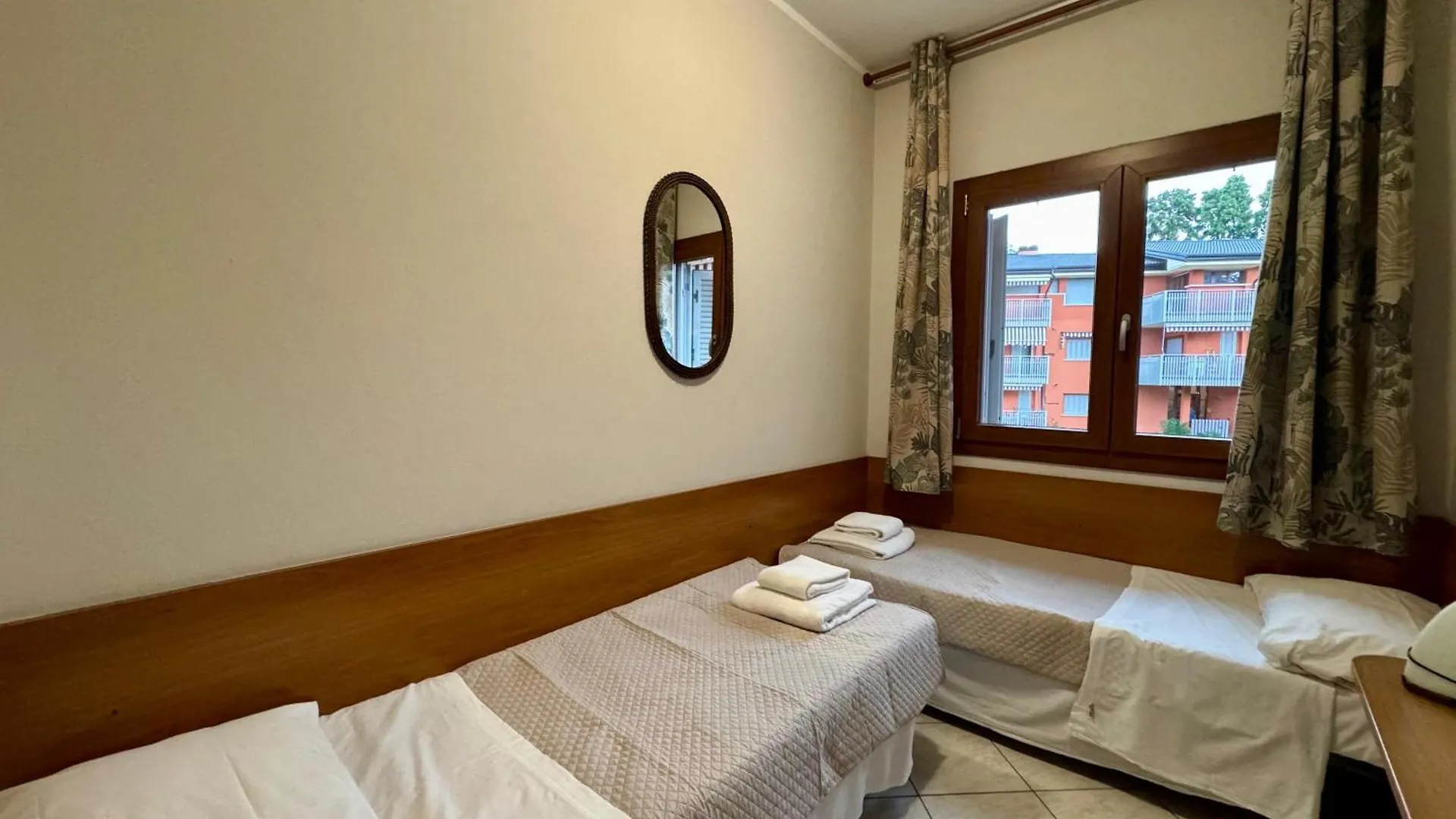 Easy Apartments Peschiera Peschiera del Garda