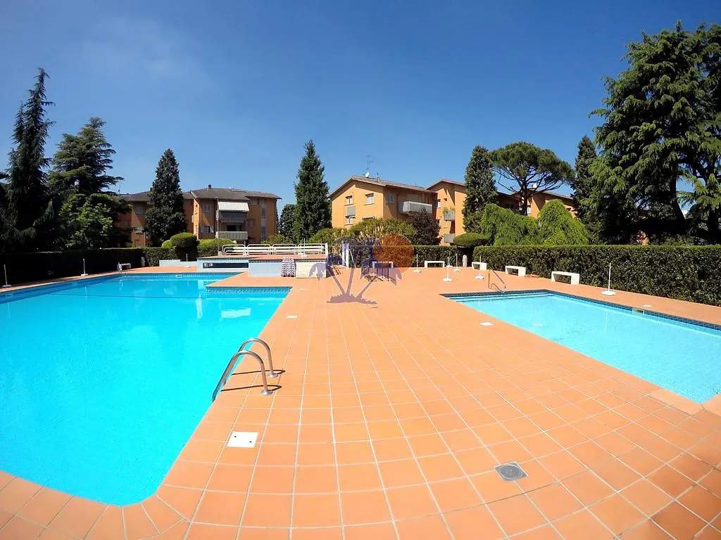 Easy Apartments Peschiera Peschiera del Garda 0*,