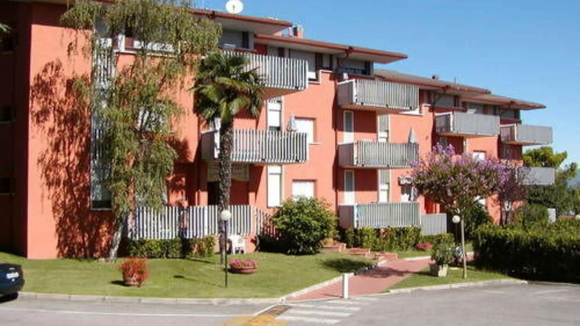 Easy Apartments Peschiera Peschiera del Garda Italia